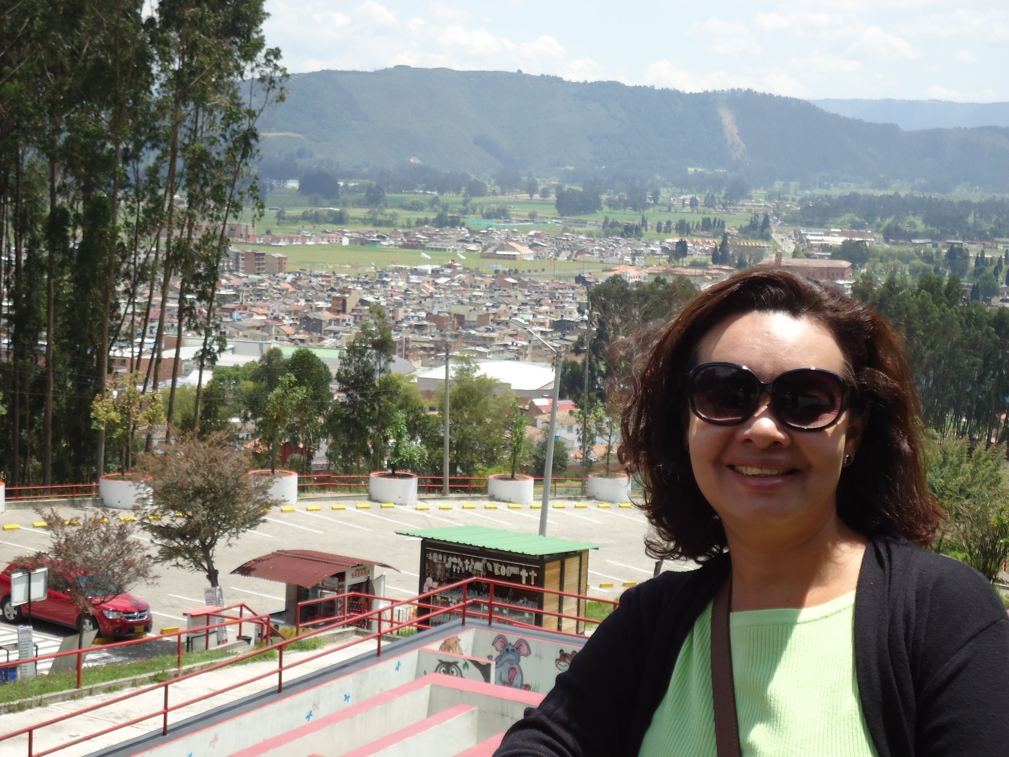 Meet one of our fantastic Spanish teachers Melida Duarte, from El Salvador!